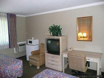 Downtown Value Motel 2*