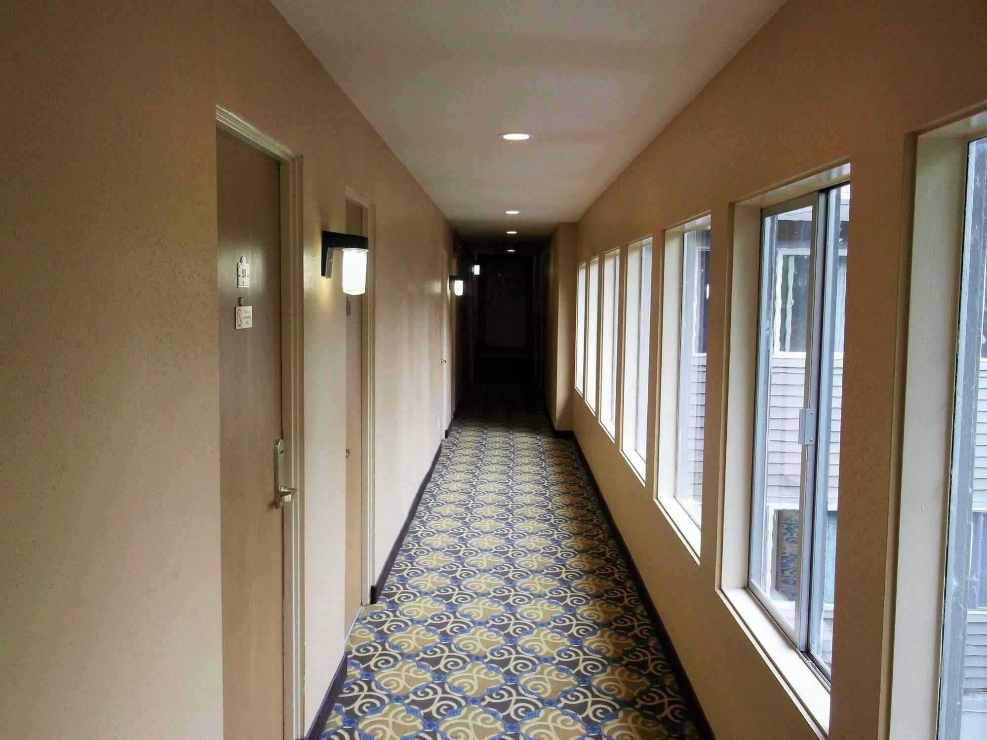 Downtown Value Motel 2*